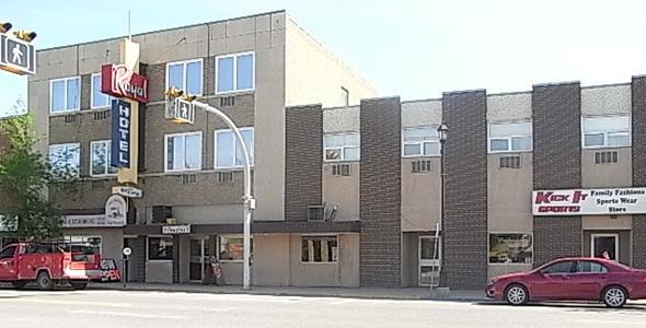 Royal Hotel Flin Flon Dış mekan fotoğraf